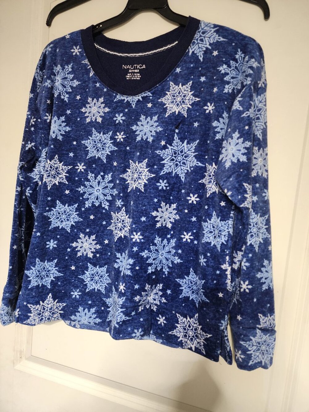 Nautica Women's 2-Piece Cozy Fleece Pajama Lounge Set – Blue Snowflake Size S - Picture 3 of 4